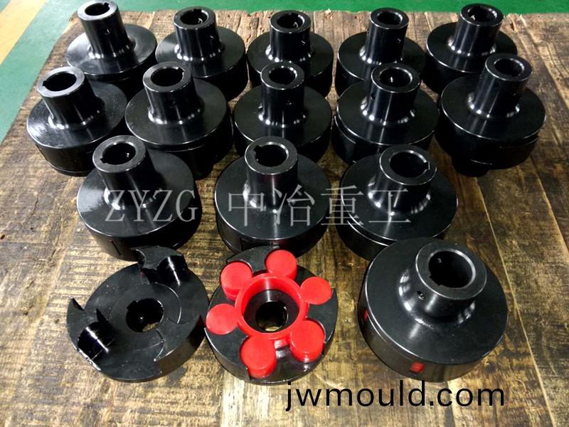 梅花聯(lián)(lian)軸器彈性部(bu)件擠壓偏移的彌補作用