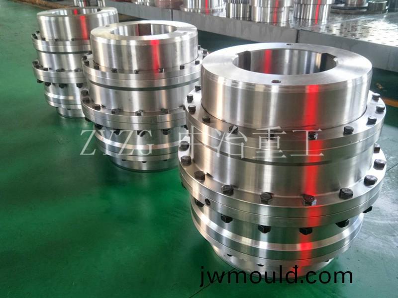 連軸器(qi)檢查原動(dòng)機(jī)和工作(zuo)機(jī)兩軸是否同心