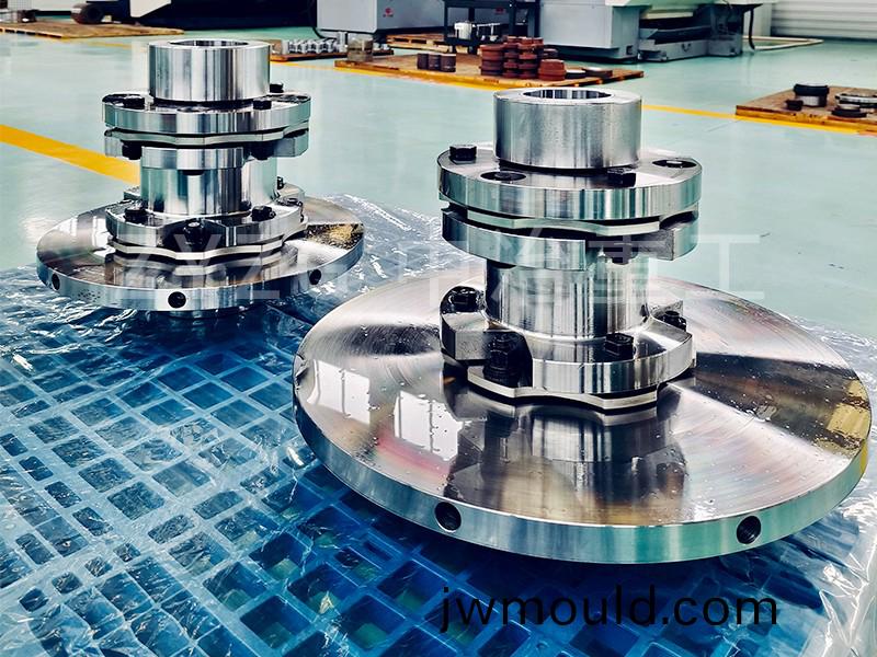 膜片聯軸器拆裝調節(jié)的注意事(shi)項